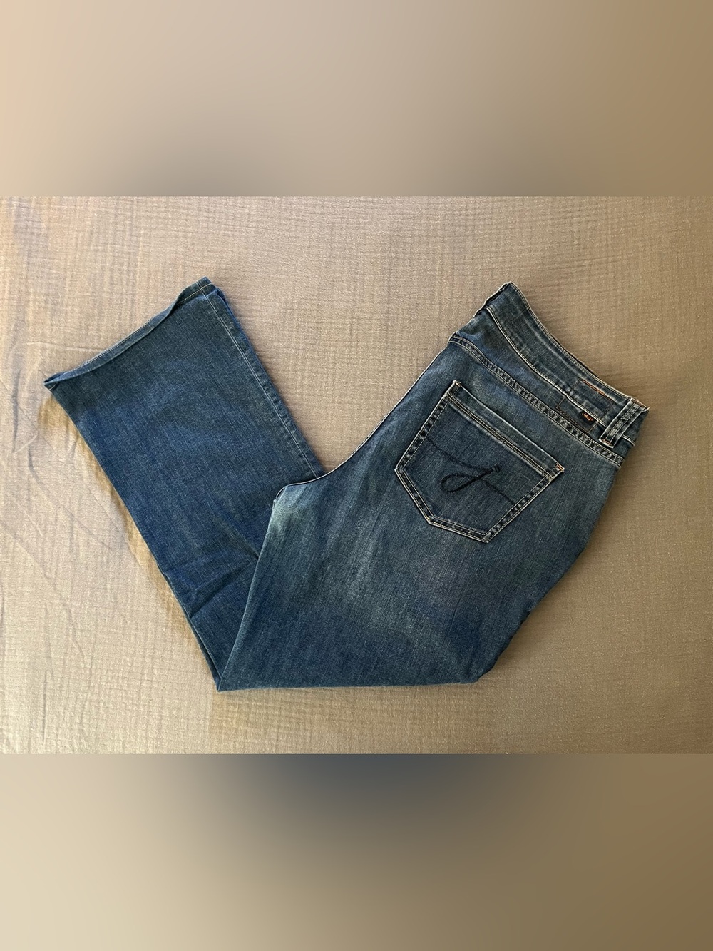 JAG Jeans medium wash mid-rise boot leg women’s blue jeans EUC 18W 18